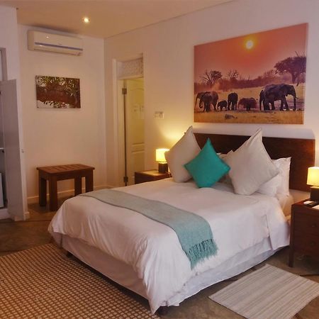 Alexanders Hotel Dar es Salaam Extérieur photo